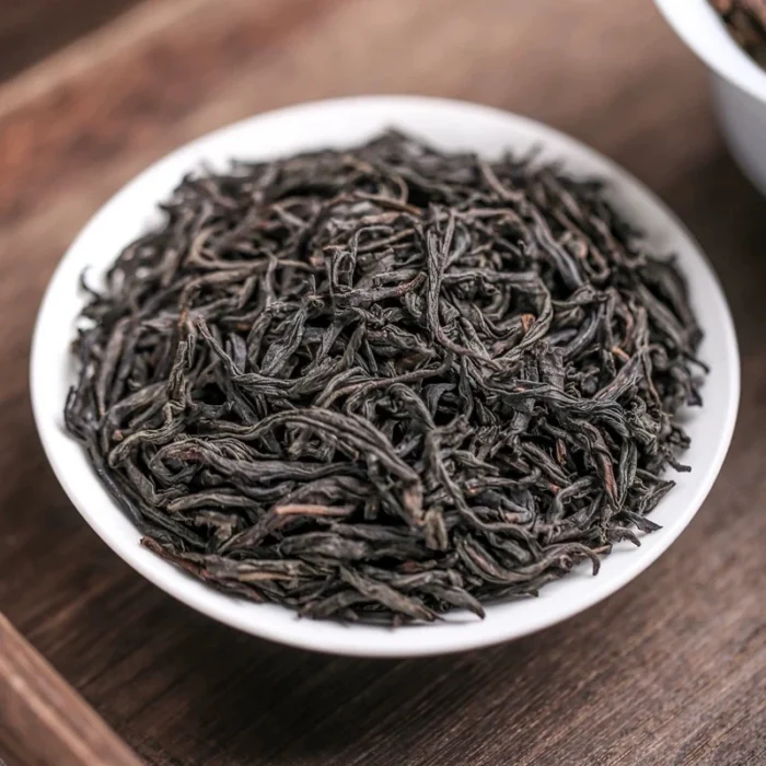 Handmade Black Tea Zhengshan Xiaozhong 250g - Image 2